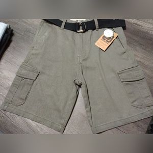 Boys Distortion cargo shorts. Size 14. Nwt